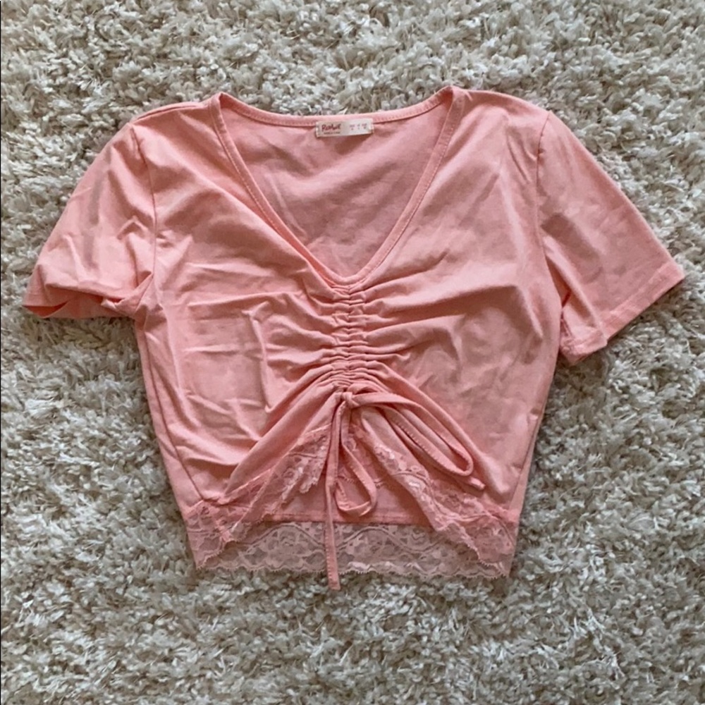 ROMWE Pink Scrunched Lace Crop Top